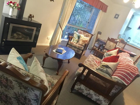 Donkey Tales Farm Cottages - Accommodation Georgetown 2