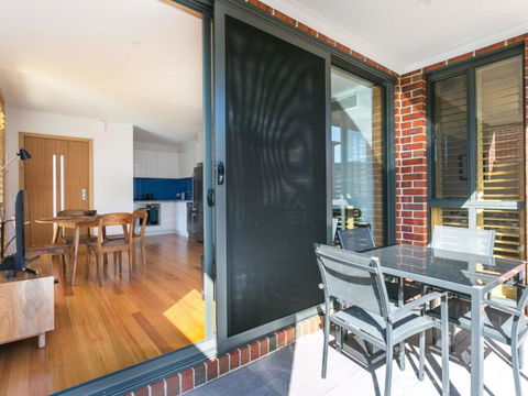 Driftwood Apartment Rye - Accommodation Georgetown 2