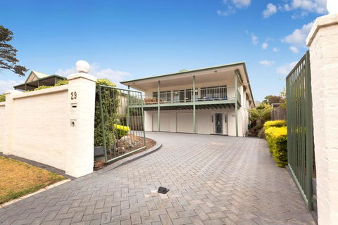 DROMANA BAY VIEWS - DROMANA - Accommodation Georgetown 3