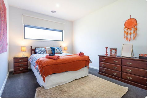 Dromana Spacious Family Getaway Indoor Outdoor Living - Accommodation Georgetown 3