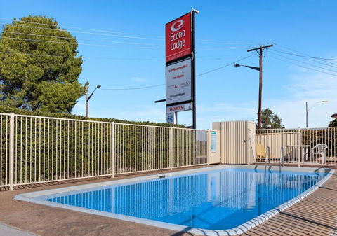 Econo Lodge Alabaster - Cowra - Accommodation Georgetown 3