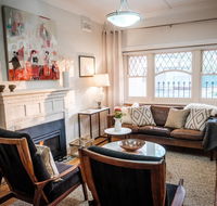 Elwood Beach Calming Tones - Pets Garden - Accommodation Georgetown