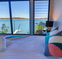 Elysium Lakehouse - Accommodation Georgetown