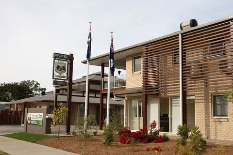 Emerald Inn - Accommodation Georgetown 1
