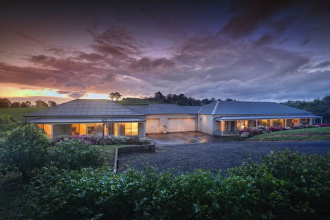 Emerald Lodge - Accommodation Georgetown 2