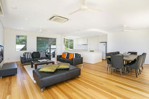 Enjoy The Views, Sunshine Beach - Accommodation Georgetown 1