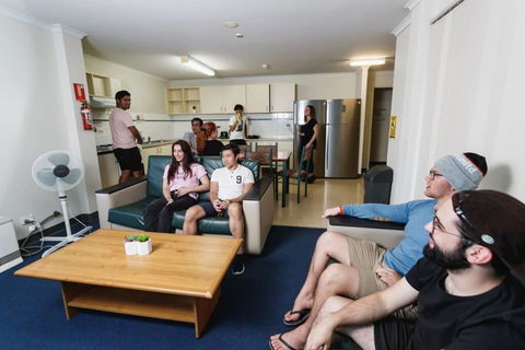 Erica Underwood House 6 Bedroom Flat - Accommodation Georgetown 2