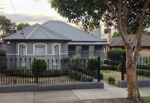 Essendon - Home Away From Home - Accommodation Georgetown 0