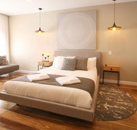 EVOLVE Near Adelaide CBD - Netflix / Wine / Lock up Garage - Accommodation Georgetown