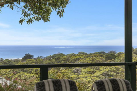 Eyrie - Accommodation Georgetown 2