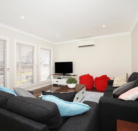 Fairways - 10 Mins to Hyams Beach - Accommodation Georgetown
