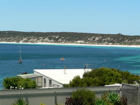 Fareview Beach House - Accommodation Georgetown 0