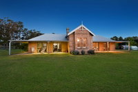 Book Canyonleigh Accommodation Vacations Accommodation Georgetown Accommodation Georgetown