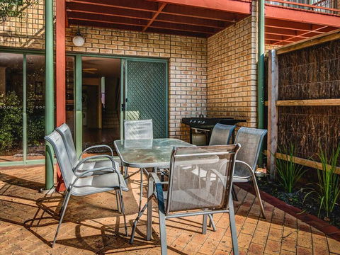 Findlay On The Bay - Accommodation Georgetown 1