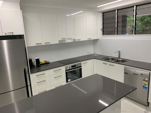 Frangipani 5 - Accommodation Georgetown 2