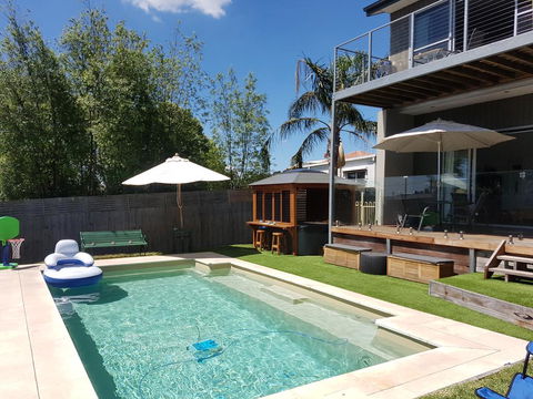 Frankston Hilltop Retreat - Accommodation Georgetown 3