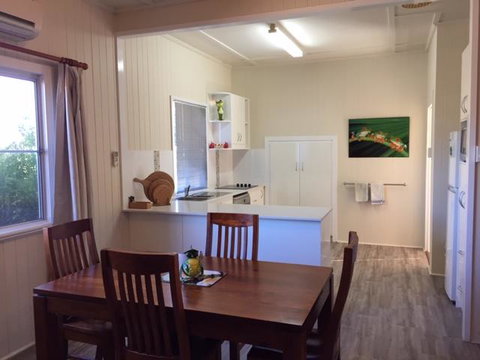 FROGGIES HOLIDAY HOUSE - Accommodation Georgetown 3