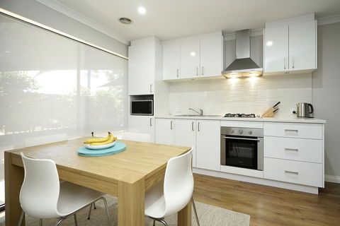 Garden City Luxury Apt - Accommodation Georgetown 2