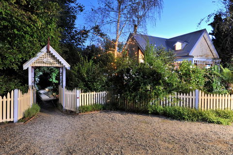 Gembrook Cottages - Accommodation Georgetown 0