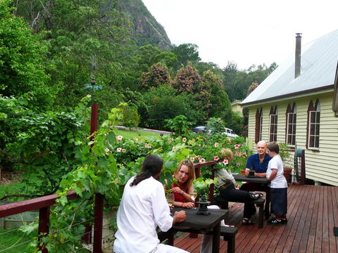 Glass House Mountains Ecolodge - Accommodation Georgetown 3