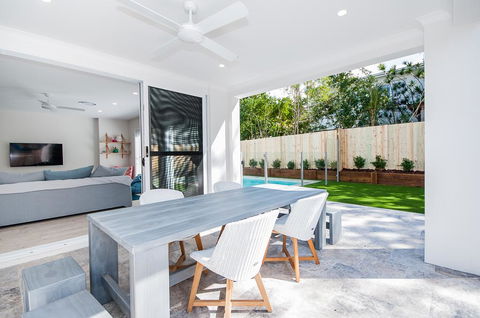 Going Coastal On Sunshine - Accommodation Georgetown 2