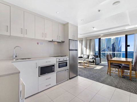 Gold Tower Private One Bedroom Apartment - Accommodation Georgetown 2