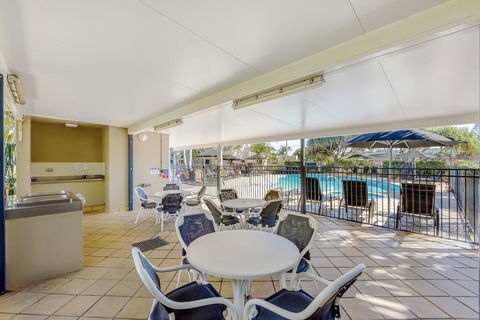 Golden Riviera Absolute Beachfront Resort - Accommodation Georgetown 1