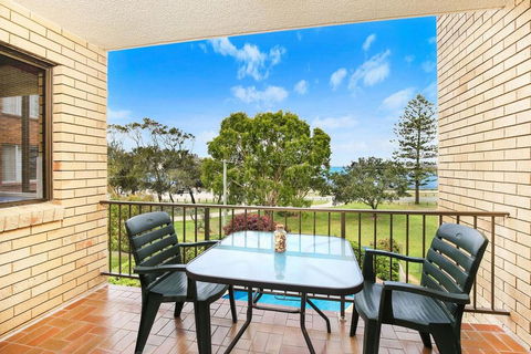 Golden Shores U7, 21 Landsborough Parade - Accommodation Georgetown 1