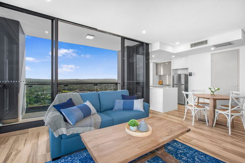 Grand Beach Views In 2-Bed Apartment With Balcony - Accommodation Georgetown 3