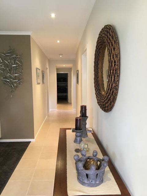 Grand Escape McKenzie - Boutique Rentals - Accommodation Georgetown 3