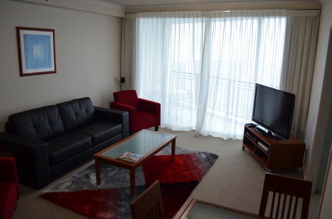 Great Escape At Chevron Renaissance - Accommodation Georgetown 1