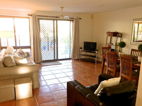Great For Families.Pool & Kitchen - Accommodation Georgetown 3