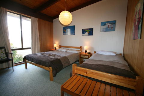 Grindelwald 1/39 Townsend Street - Accommodation Georgetown 2
