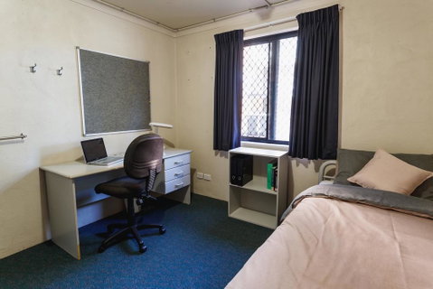 Guild House 6 Bedroom Flat - Accommodation Georgetown 3