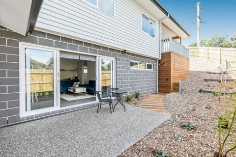 HALE KUPA Rye Beach House Spa Table Tennis - Accommodation Georgetown 2