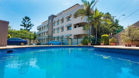 Hampton Court Apartments - Accommodation Georgetown 0