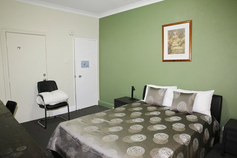 Hampton Court Apartments - Accommodation Georgetown 1