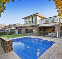 Hampton Haven with Pool for families and a max of 8 adults. - Accommodation Georgetown