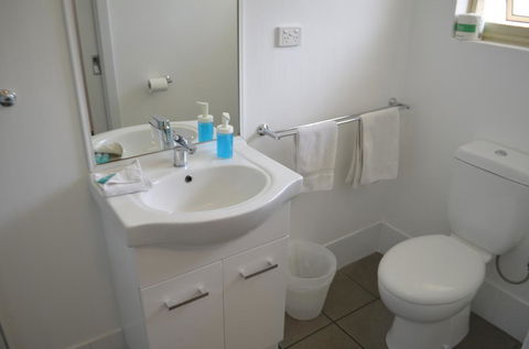 Harbourside Motel - Accommodation Georgetown 2
