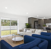 Heartland and Burrows - 450m to beach - Accommodation Georgetown