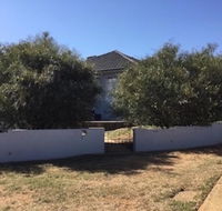 Hendersons Houses - Accommodation Georgetown