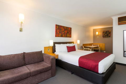 Hermitage Motor Inn - Accommodation Georgetown 0