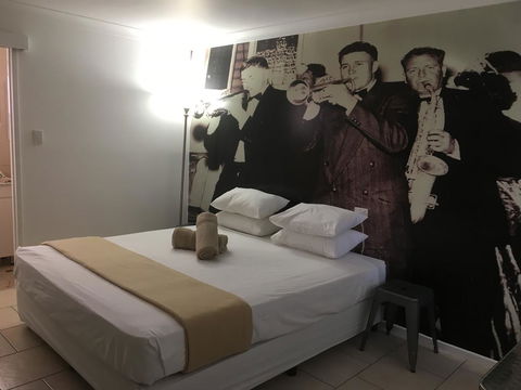 Hotel Corones - Accommodation Georgetown 1