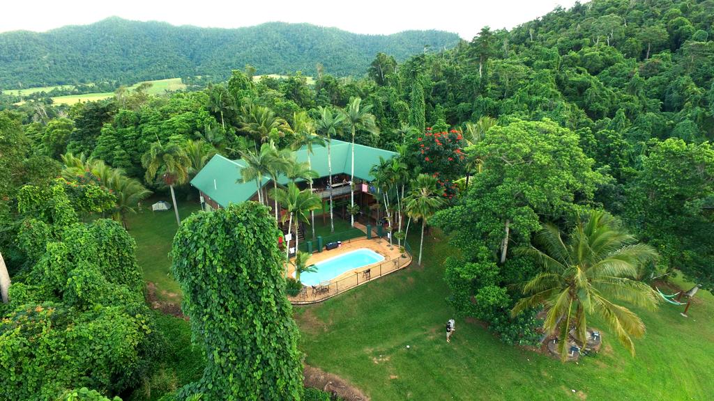 Bingil Bay QLD Accommodation Georgetown
