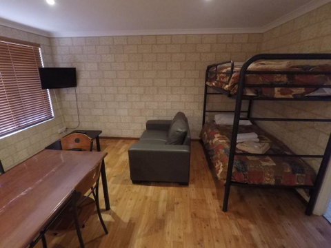Kalbarri Tudor Holiday Park - Accommodation Georgetown 3