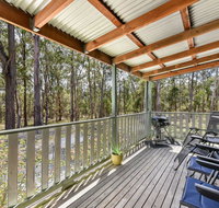 Kangaroo Cottage - cute Accom in bushland setting - Accommodation Georgetown