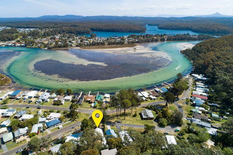 Kendall Cres 49 Burrill Lake - Accommodation Georgetown 1