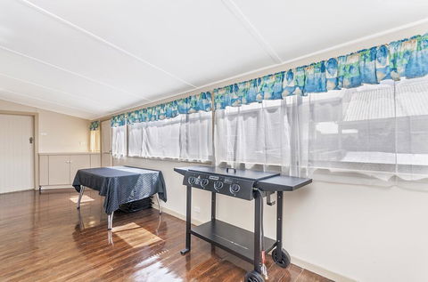 Kepal House - Budget Friendly Family Home - Accommodation Georgetown 2