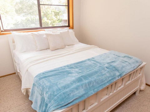 Kookas Nest - Waterfront Home, Tranquil Setting - Accommodation Georgetown 2
