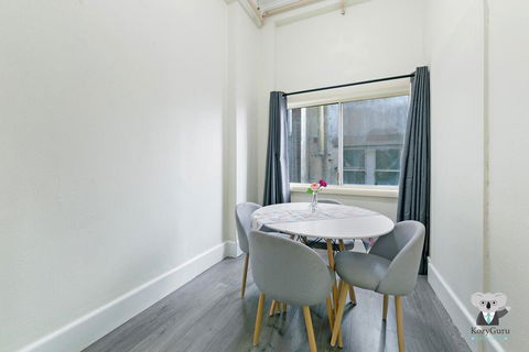 KOZYGURU Kings Cross SKY GARDEN Studio CBD - Accommodation Georgetown 3